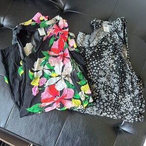 Bundle of 2 Old Navy Sleeveless Blouses / Tanks Black Floral Patterns